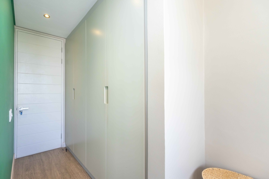 2 Bedroom Property for Sale in Gardens Western Cape